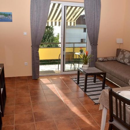 Apartment Renata Lovran Exterior photo
